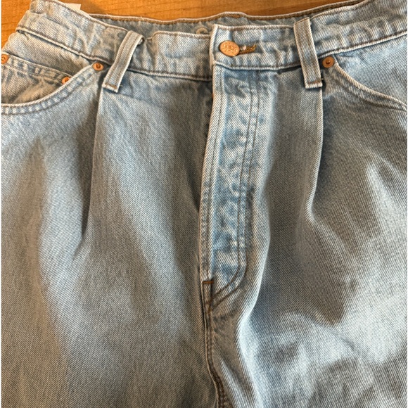 SNACKS Made in Los Angeles from Mother. - Picture 2 of 6